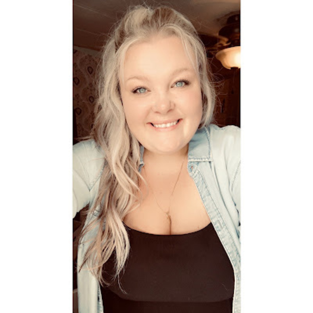 Meet your Posher, Kellie